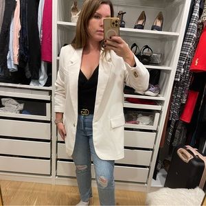 Wilfred (aritzia) generation blazer, size XL. Light birch. Oversized.